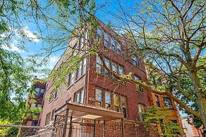 Stunning, Spacious, & Sun-soaked 2BR Uptown Condo by AllSet Turnover