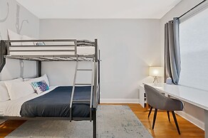 Can't beat this 2min walk to Wrigley! by AllSet Turnover