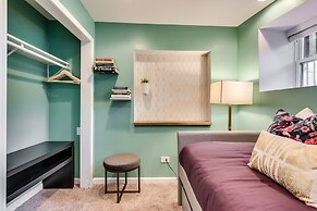 Vibrant & Stylish 4 Bed Condo near Humboldt Park by AllSet Turnover