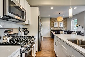 Vibrant & Stylish 4 Bed Condo near Humboldt Park by AllSet Turnover