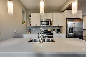 Vibrant & Stylish 4 Bed Condo near Humboldt Park by AllSet Turnover
