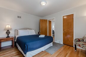 Bright and Charming 2 Bed Apartment in Evanston by AllSet Turnover