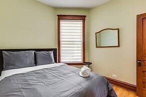 Logan Square Beauty with 2 Bedrooms w/Parking by AllSet Turnover