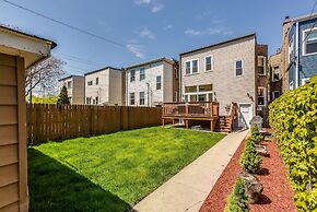 Renovated 3BR Duplex in Logan Square w/Parking by AllSet Turnover