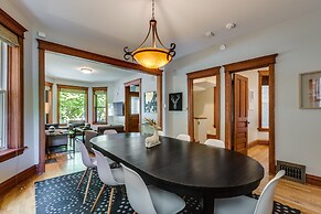 Renovated 3BR Duplex in Logan Square w/Parking by AllSet Turnover