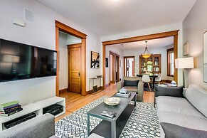 Renovated 3BR Duplex in Logan Square w/Parking by AllSet Turnover