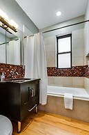 Renovated 3BR Duplex in Logan Square w/Parking by AllSet Turnover