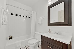 Bright Converted Storefront in Roscoe Village by AllSet Turnover