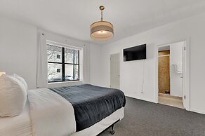 Bright Converted Storefront in Roscoe Village by AllSet Turnover