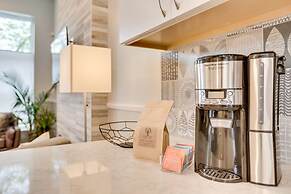 Expansive 5 Bed Home near Chicago's HOT West Loop by AllSet Turnover