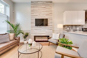 Expansive 5 Bed Home near Chicago's HOT West Loop by AllSet Turnover