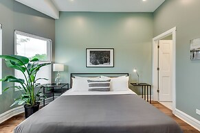 Expansive 5 Bed Home near Chicago's HOT West Loop by AllSet Turnover