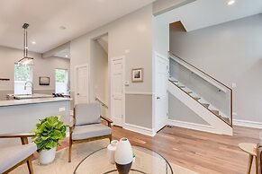 Expansive 5 Bed Home near Chicago's HOT West Loop by AllSet Turnover