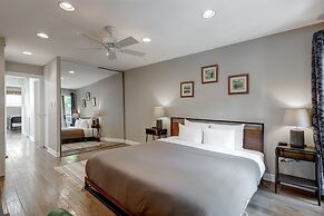 Charming & Bright Multilevel Townhome with Parking by AllSet Turnover