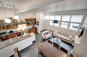 Spacious Luxury Townhouse - Old Town by AllSet Turnover