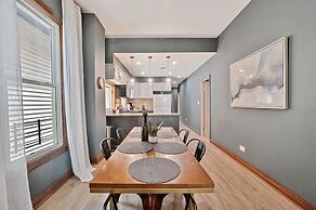 Newly Designed 3bd In Heart of Ukrainian Village by AllSet Turnover