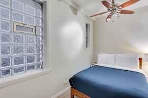 Near the Blue Line! 3 Bedrooms in River West by AllSet Turnover