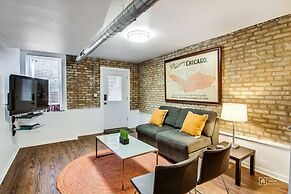 Loft-like Wicker Park Condo Steps from the CTA! by AllSet Turnover