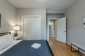 Massive Old Town home steps to Wells St & Beach by AllSet Turnover