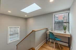 Massive Old Town home steps to Wells St & Beach by AllSet Turnover