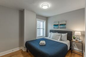 Massive Old Town home steps to Wells St & Beach by AllSet Turnover