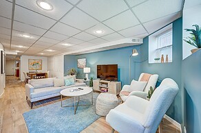 Centrally Located Swedish Design Andersonville 2bd by AllSet Turnover