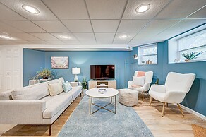 Centrally Located Swedish Design Andersonville 2bd by AllSet Turnover