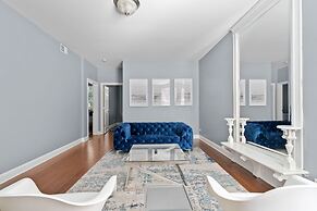 Lincoln Park Mega Space 2 Parking Spaces Sleeps 18 by AllSet Turnover