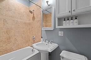 Lincoln Park Mega Space 2 Parking Spaces Sleeps 18 by AllSet Turnover