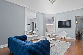 Lincoln Park Mega Space 2 Parking Spaces Sleeps 18 by AllSet Turnover