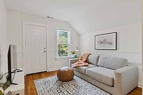 Newly Updated Vintage 6 Bedroom Single Family Home by AllSet Turnover