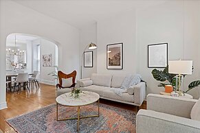 Newly Updated Vintage 6 Bedroom Single Family Home by AllSet Turnover