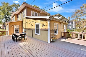 Charming Oak Park 4BD/3.5BA and 2 Private Parking by AllSet Turnover