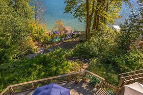 Reed s Cove Cabin in Hoodsport