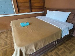 Sunrise Sea Hill Cottages