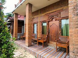 Sunrise Sea Hill Cottages