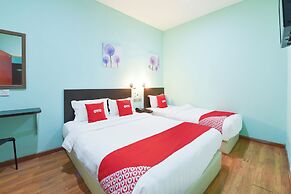 Hotel O G Home Hotel, Kota Bharu, Kelantan.