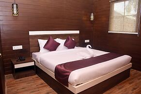 Wood House Beach Resort