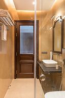 Downtown The Hills Collective