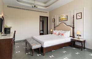 Downtown The Hills Collective