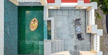 Downtown The Hills Collective