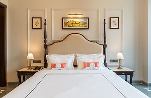 Downtown The Hills Collective