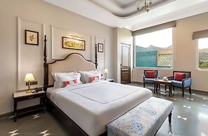 Downtown The Hills Collective