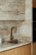 Luxurious & Newly Refurbished Apartment - Champs Elysees