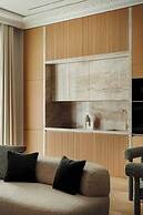 Luxurious & Newly Refurbished Apartment - Champs Elysees