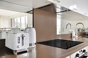 Stunning Apartment - 3br/6p - La Dafense
