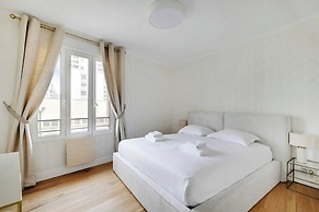 Stunning Apartment - 3br/6p - La Dafense