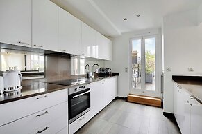 Stunning Apartment - 3br/6p - La Dafense