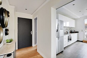 Stunning Apartment - 3br/6p - La Dafense
