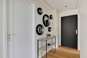 Stunning Apartment - 3br/6p - La Dafense